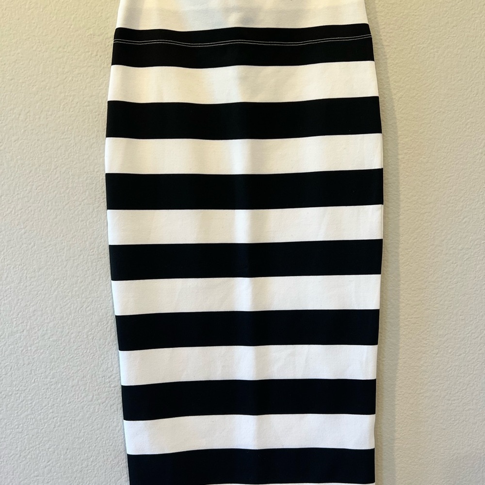 2B Bebe Striped Pencil Skirt XS - Picture 5 of 8